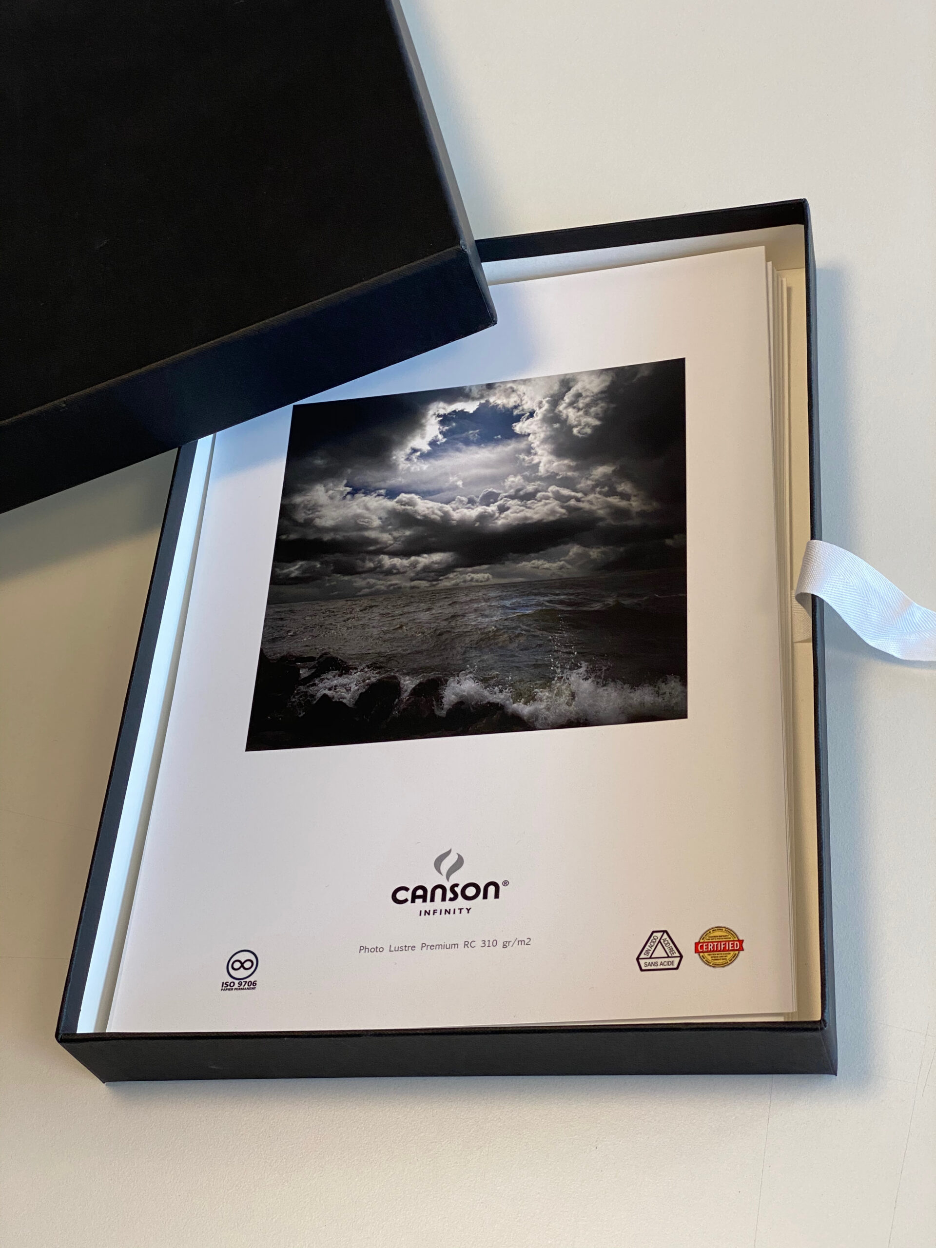 Canson Infinity archival box